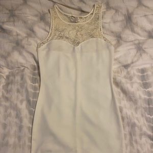 Forever 21 Off white lace dress